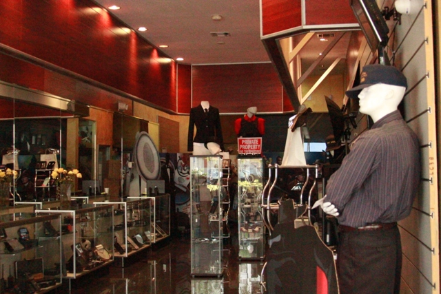 spy-shop-miami-inside1